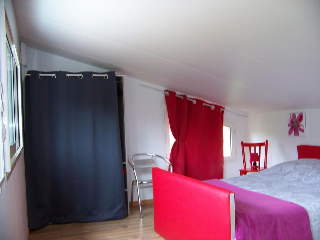 Gite Du Devez Des Bruyeres Prades  Exterior photo